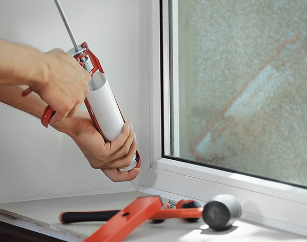 Caulking & Sealing (Bathrooms, Kitchens, Windows)
