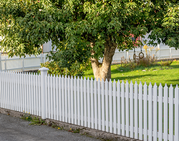 Fences (Wood, Metal, Chain Link)