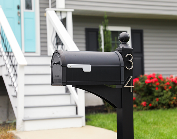 Mailbox, House Numbers & Fixtures
