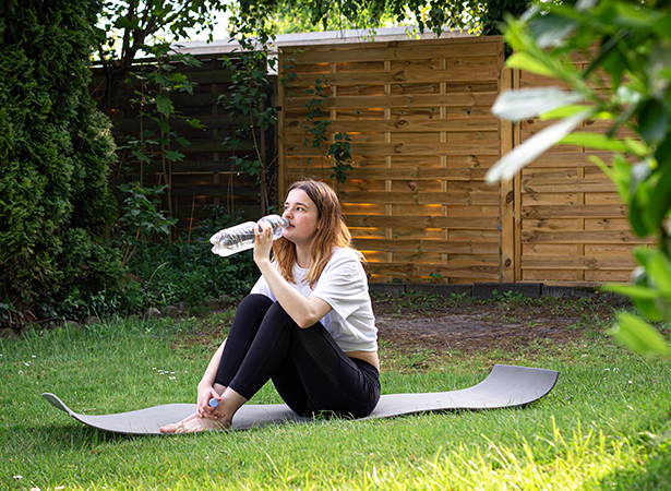 Mud-Free Living: Why Artificial Turf is the Ultimate Solution for BC Pet Owners